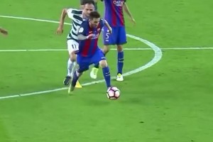 都让开！梅西对内马尔和苏牙感到失望😅